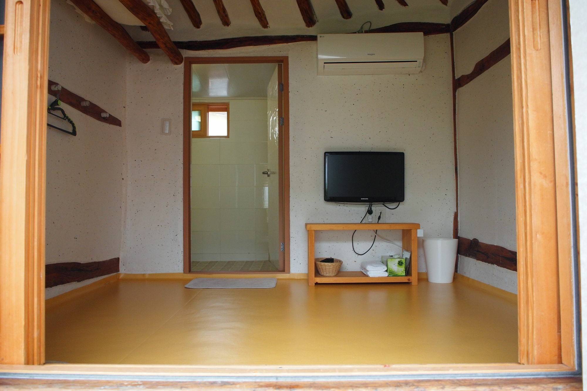 Floral Space Hanok Guesthouse Gyeongju Dış mekan fotoğraf
